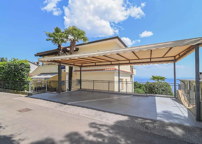 Appartement Near Port In Volosca *